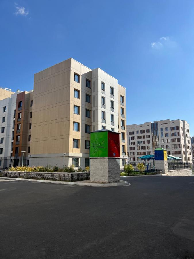 Уютная Квартира На Expo-Smart Замок Διαμέρισμα Αστάνα Εξωτερικό φωτογραφία